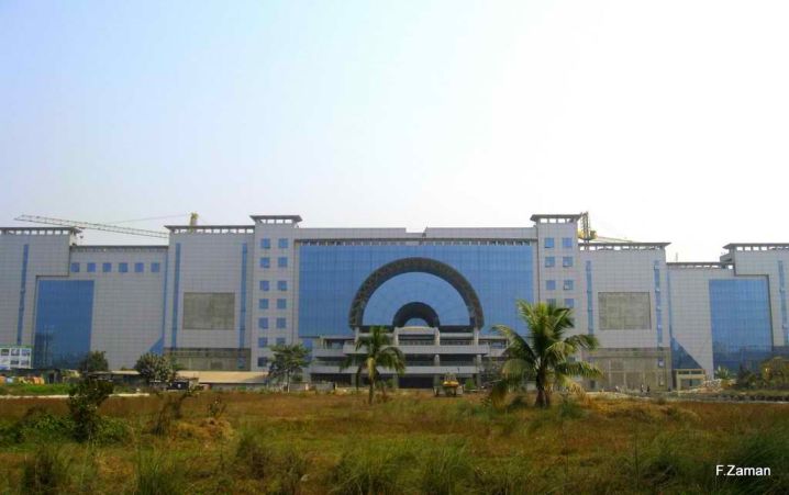 largest shopping mall in South Asia