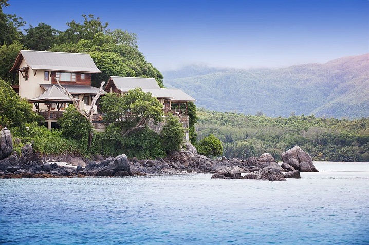 best luxury resorts in Seychelles